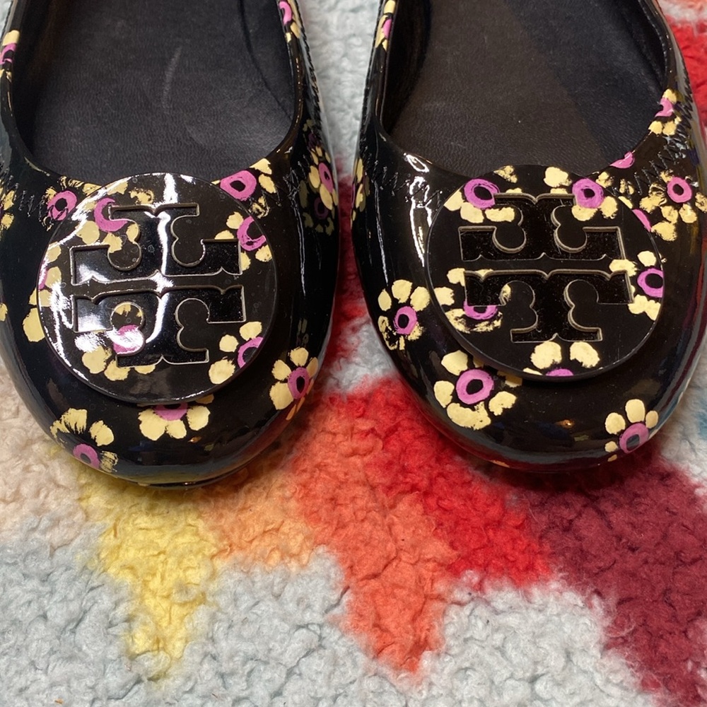 Tory Burch Minnie floral ballet flats - Picture 2 of 9